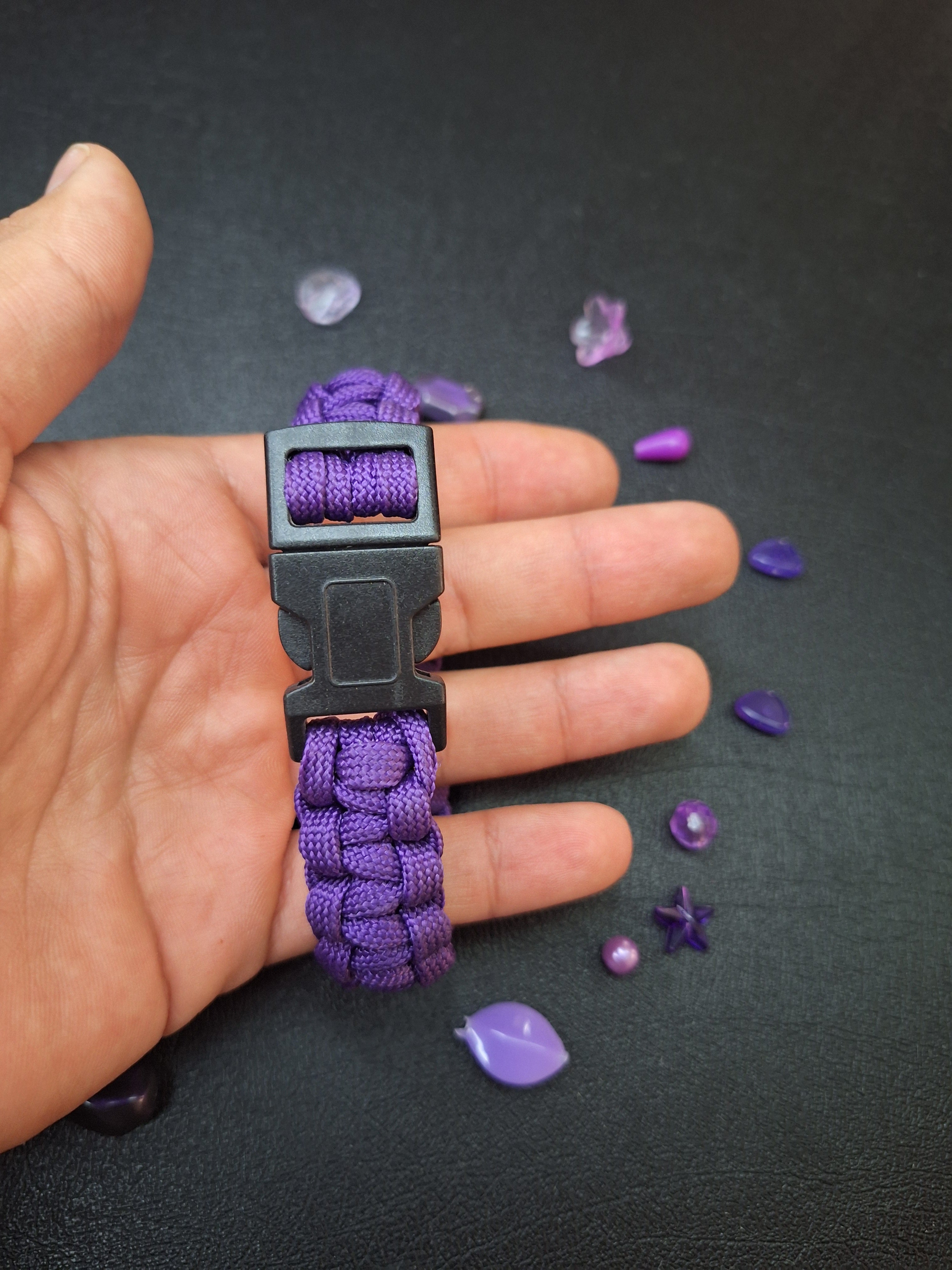 Purple paracord bracelet