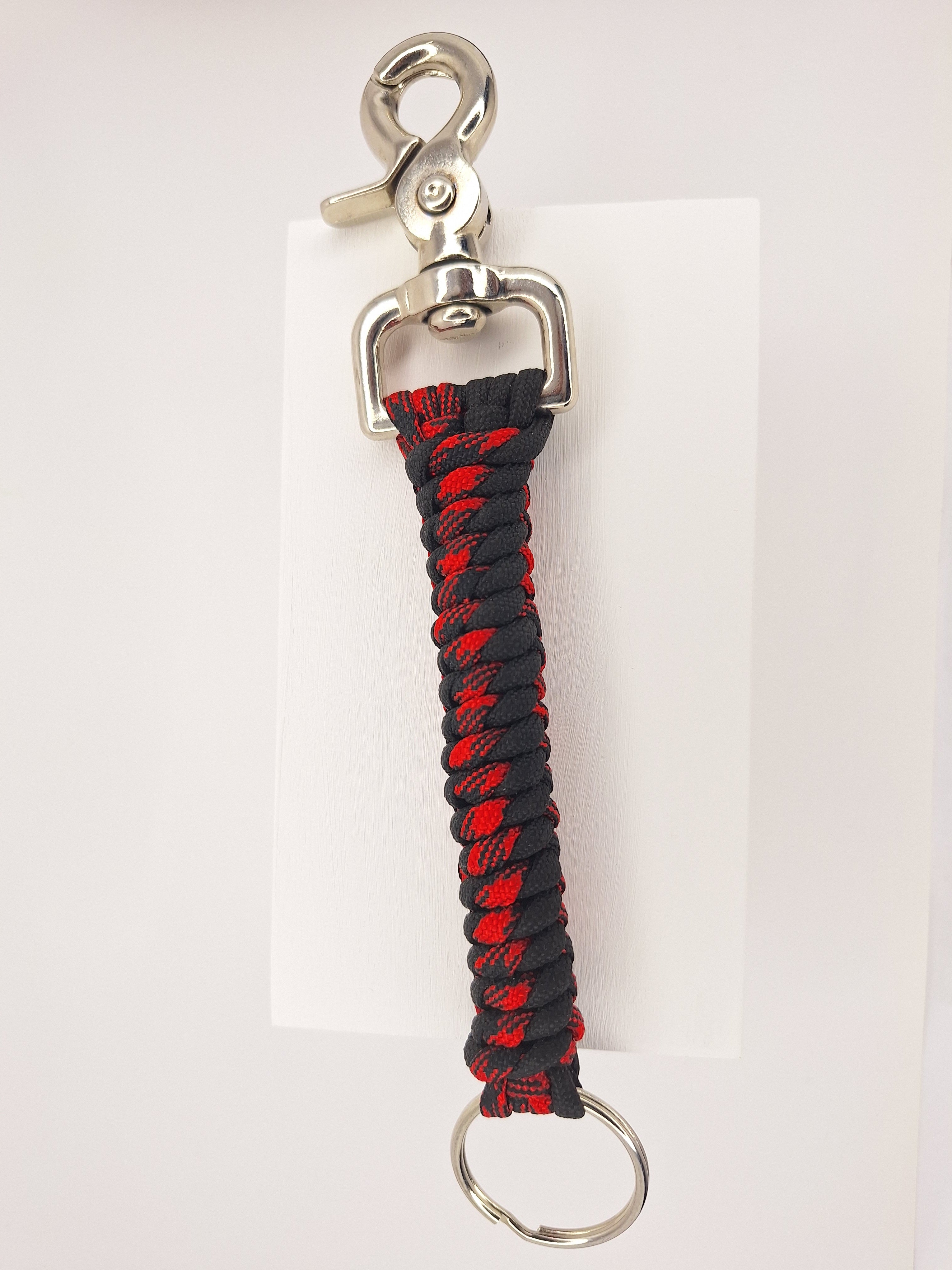 Red/black paracord Keychain
