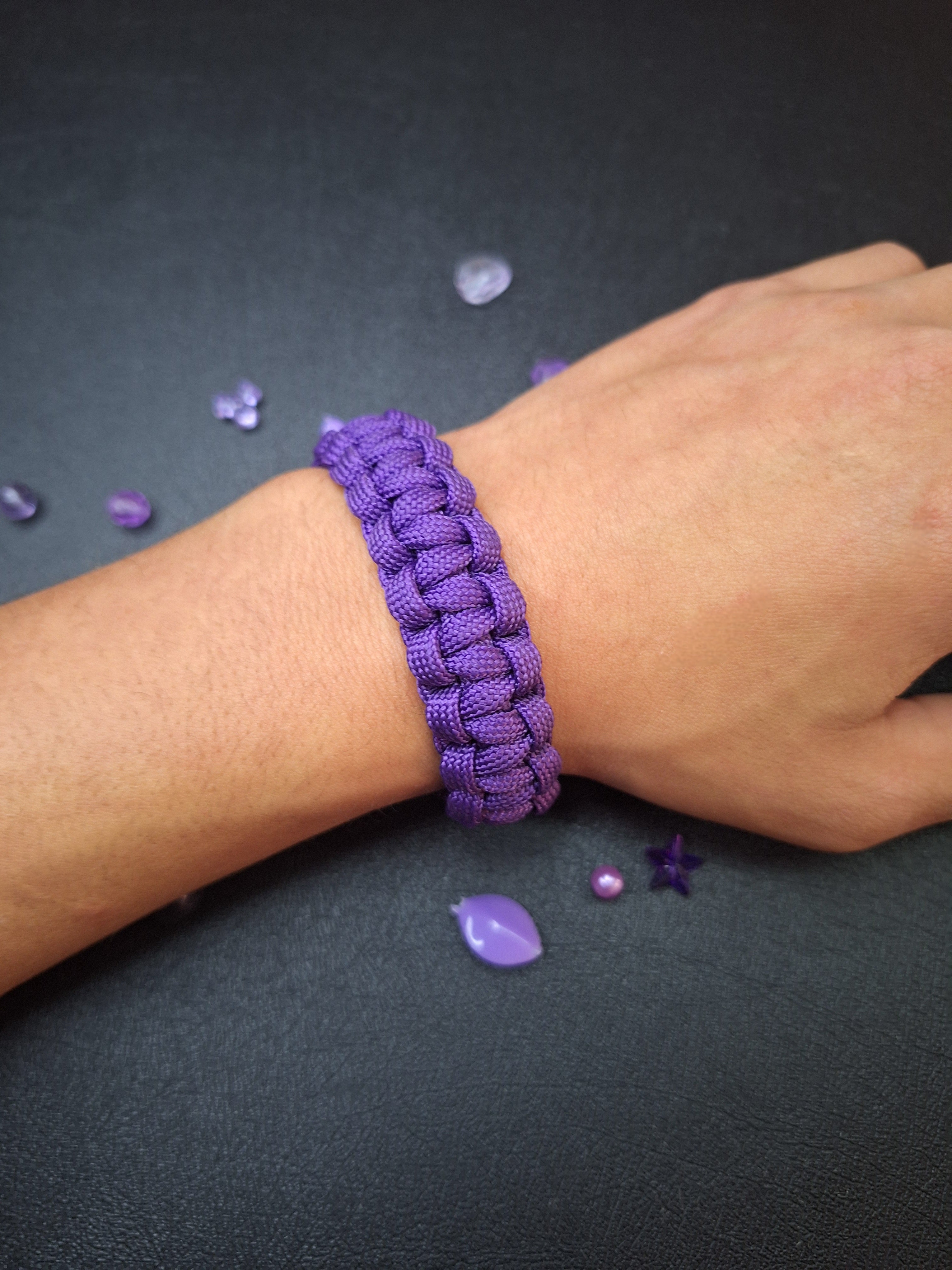 Purple paracord bracelet