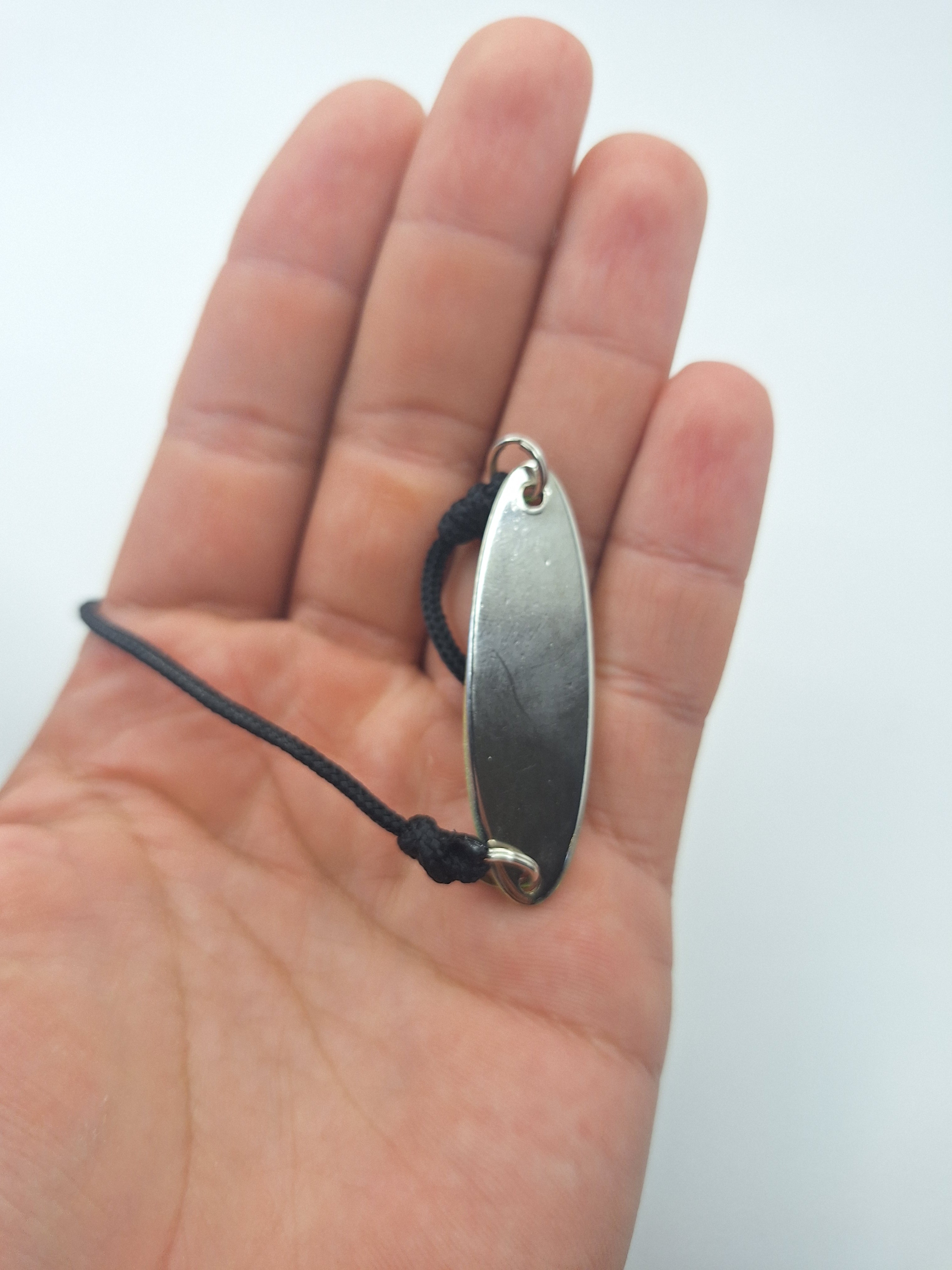 Fishing lure bracelet