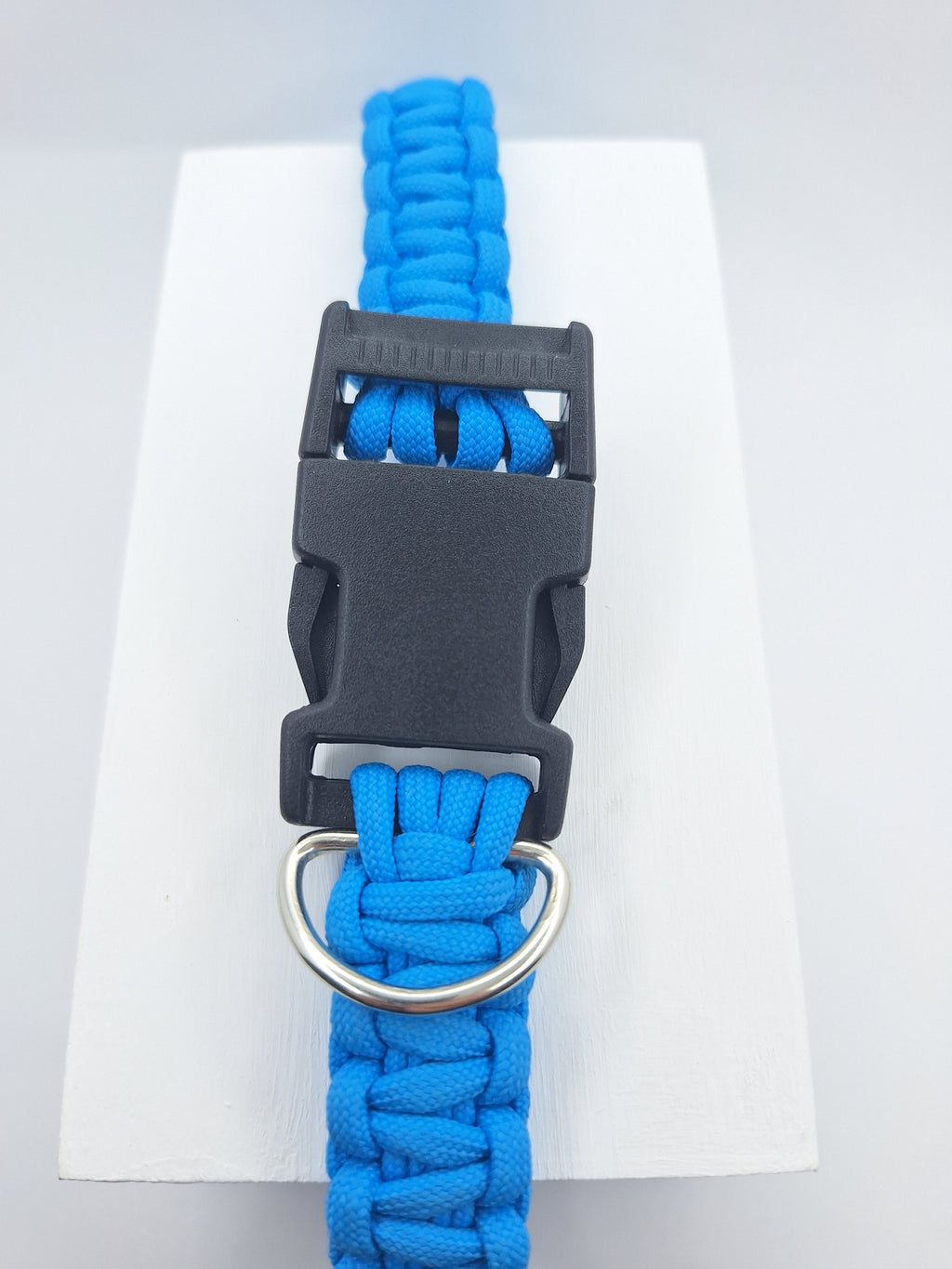 Sky blue Paracord dog collar