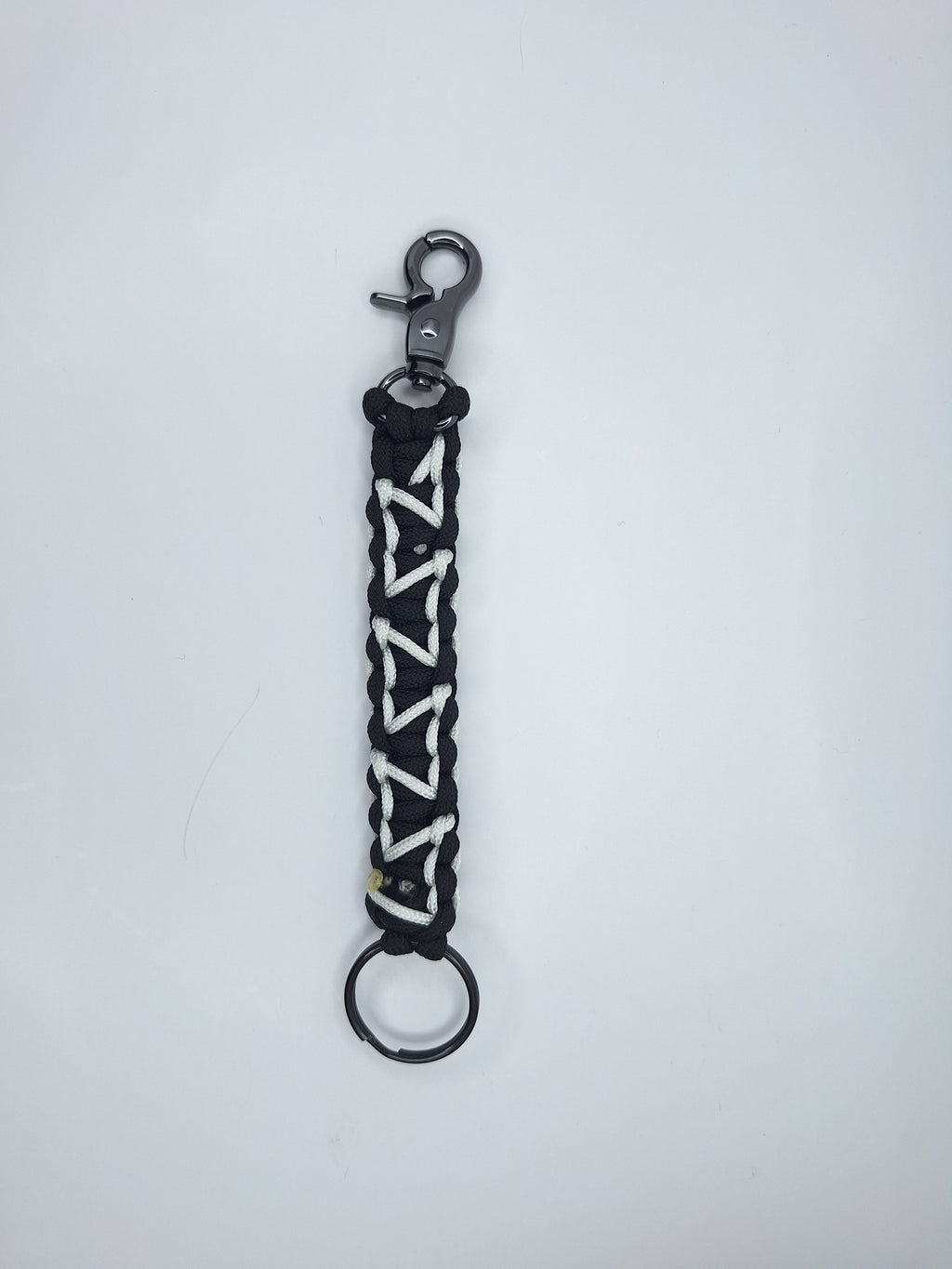 Black paracord Keychain with White hearts