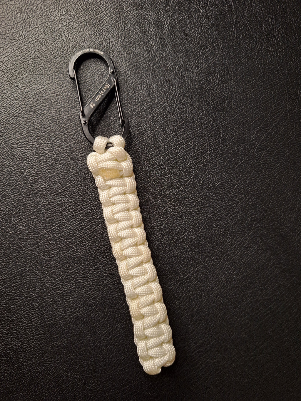 S biner white paracord Keychain