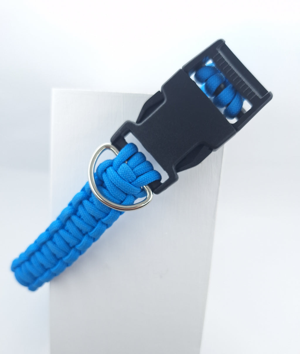 Sky blue Paracord dog collar
