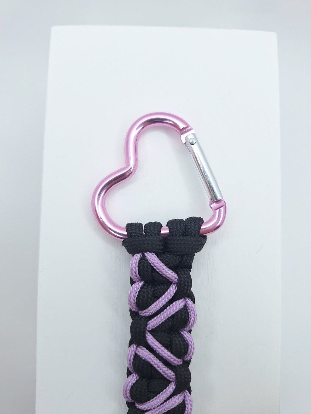 Black paracord Keychain with lavender hearts