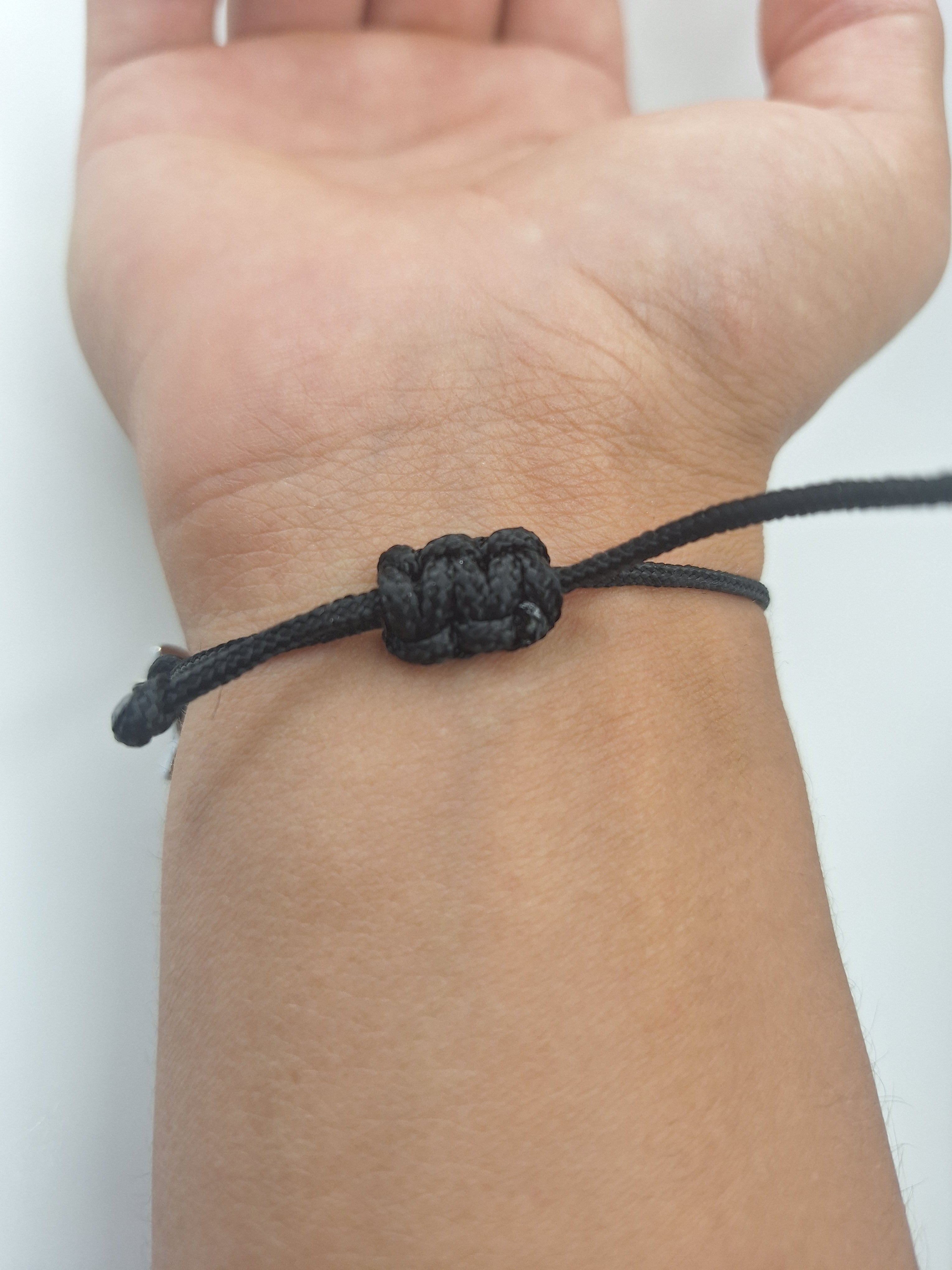 Fishing lure bracelet