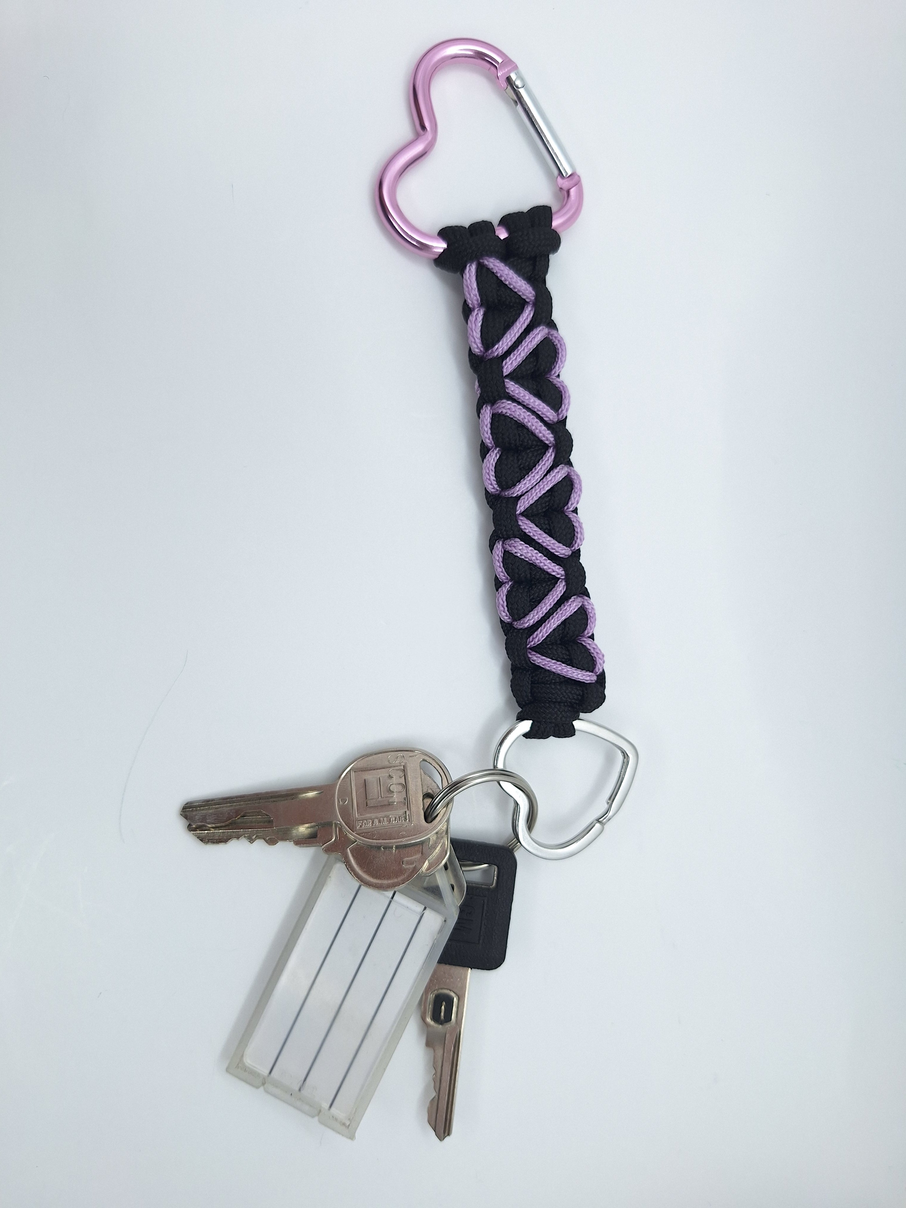 Black paracord Keychain with lavender hearts