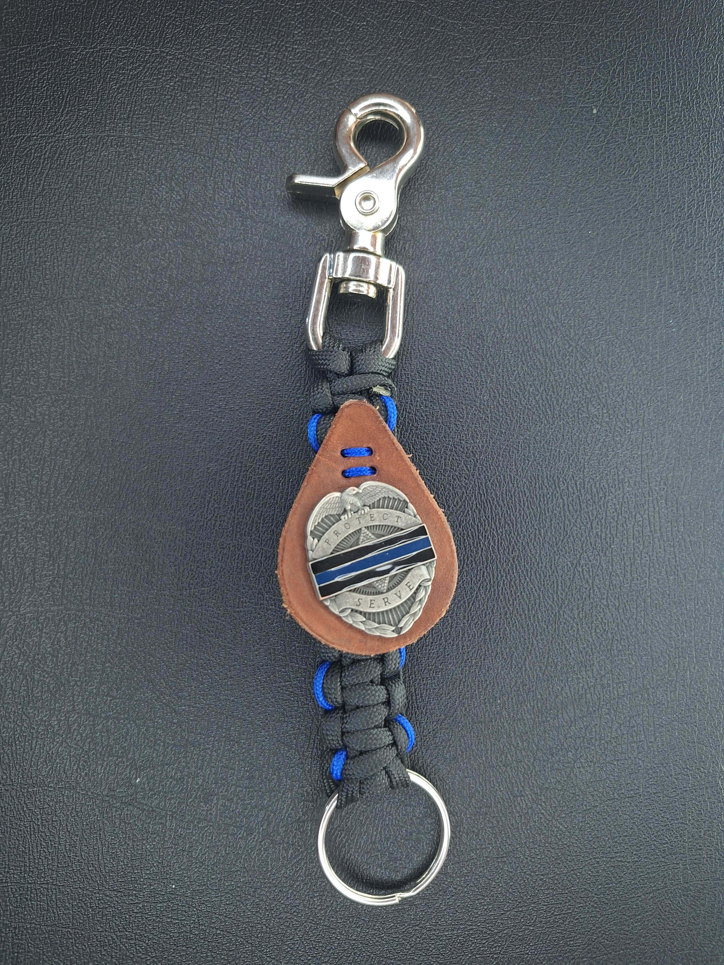 police paracord keychain with police concho