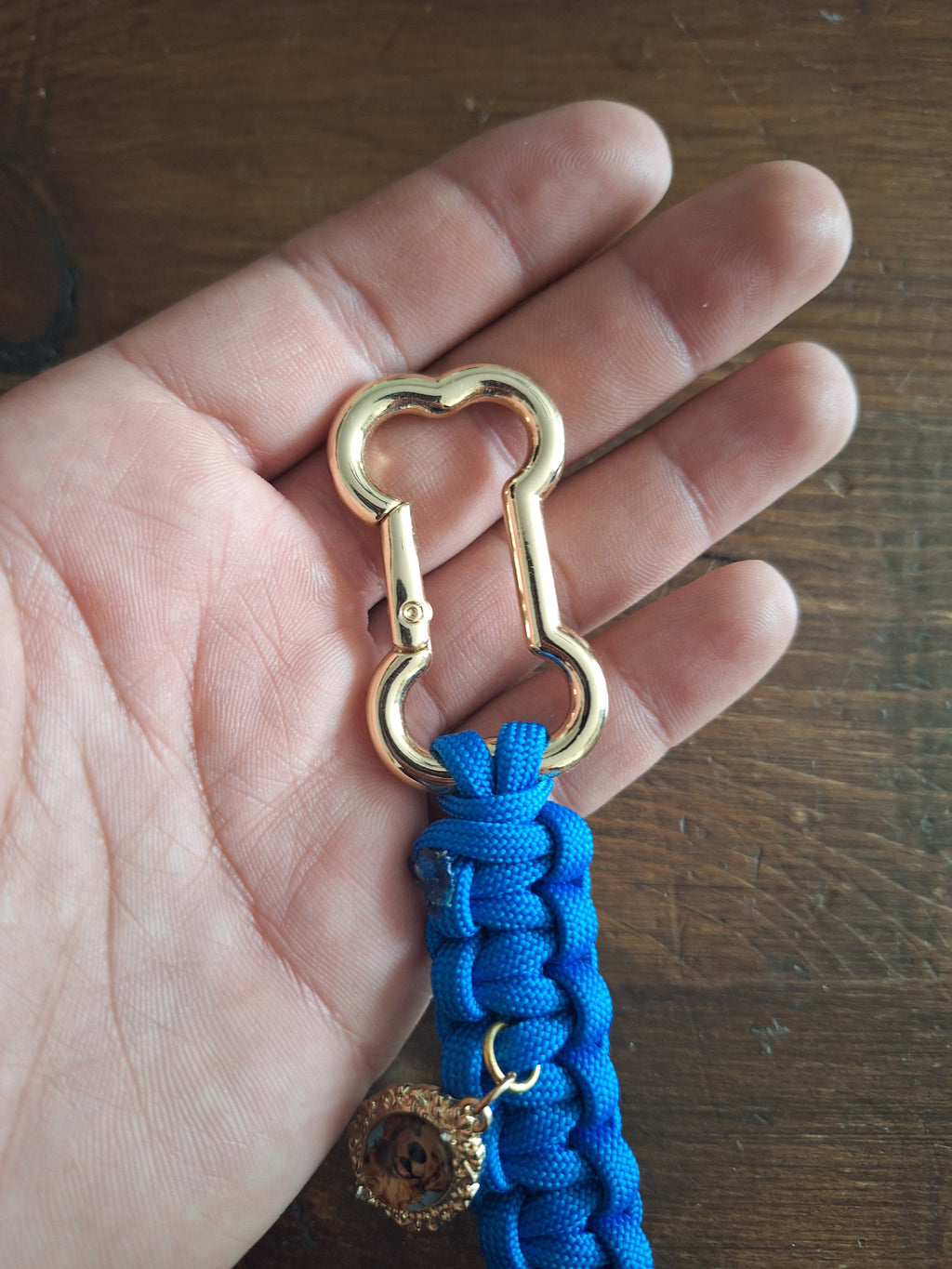 Sky blue golden retriever Keychain with coffee
