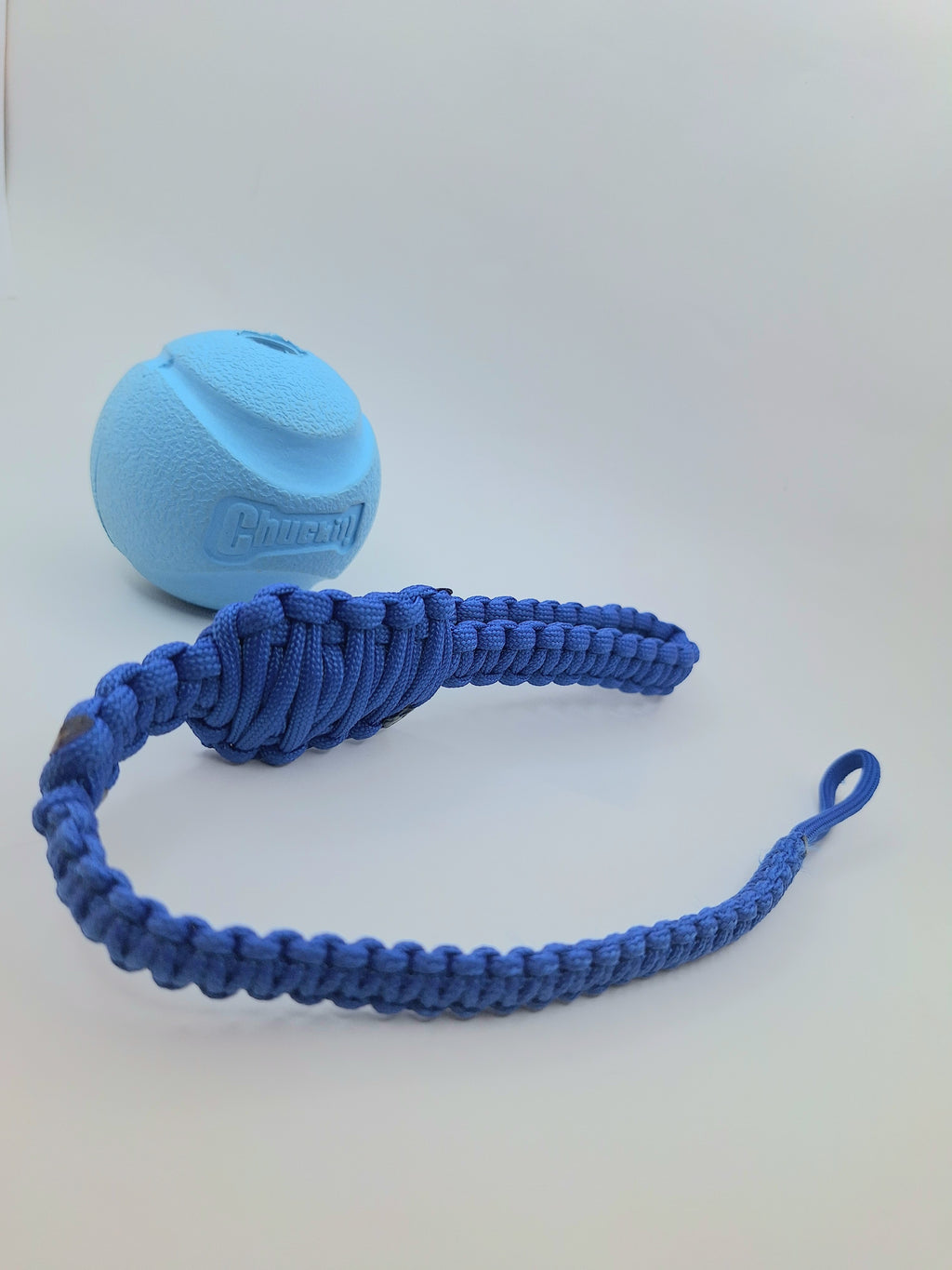 Paracord dog tug