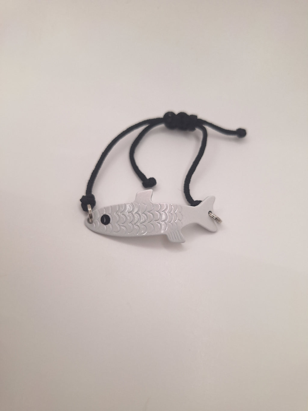 Fishing lure bracelet