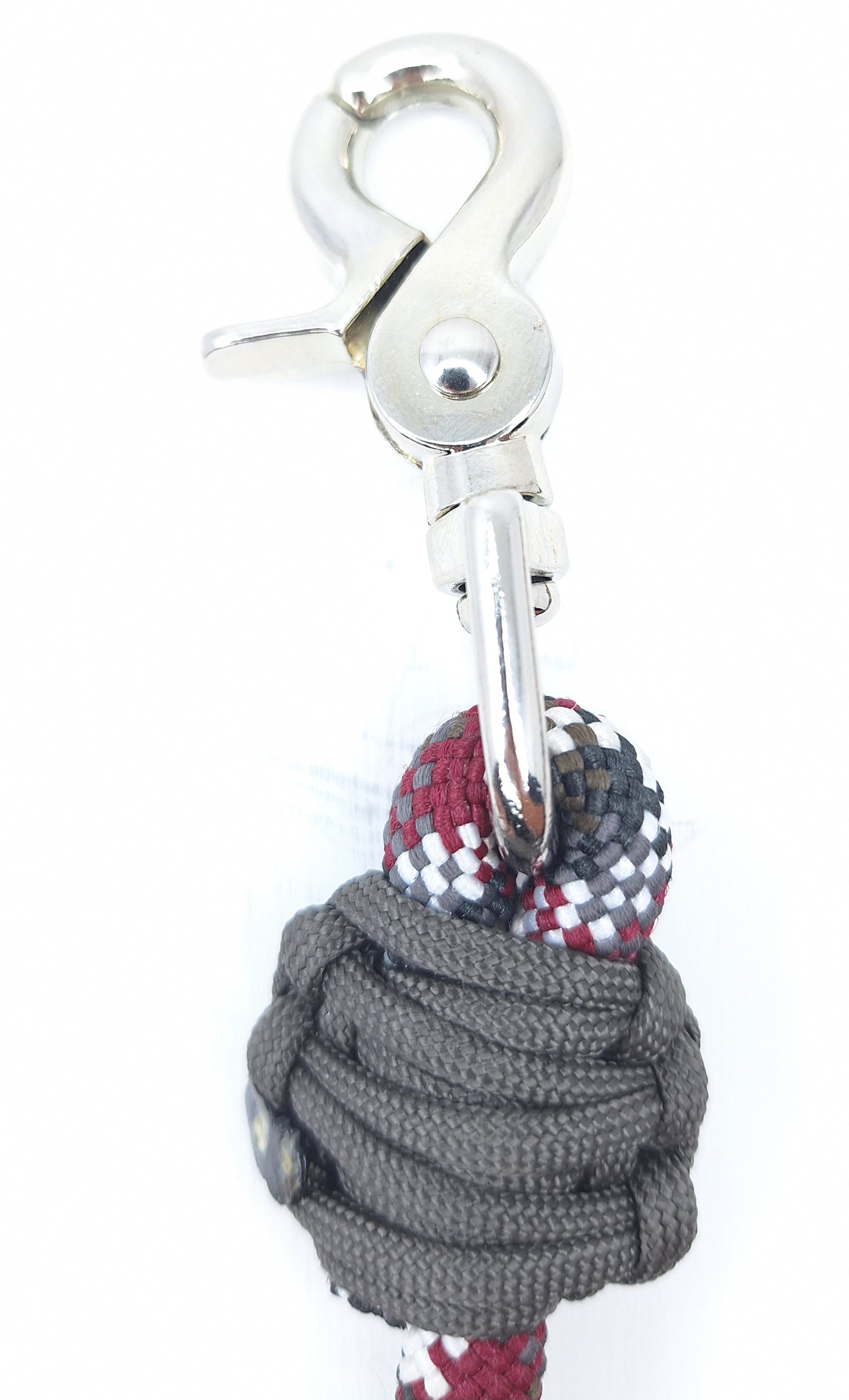 Grey and maroon paracord dog leash